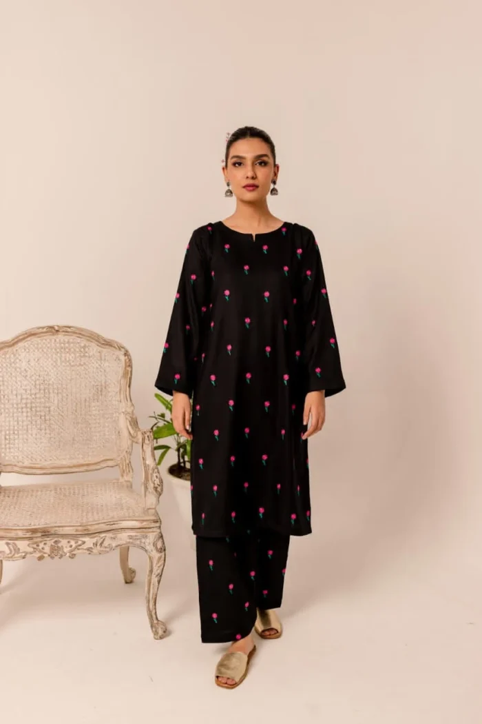 Zara Shahjahan 2-Piece Embroidered Dhanak Suit