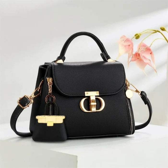 New Style Cross Body Bags for Girls with Keychain