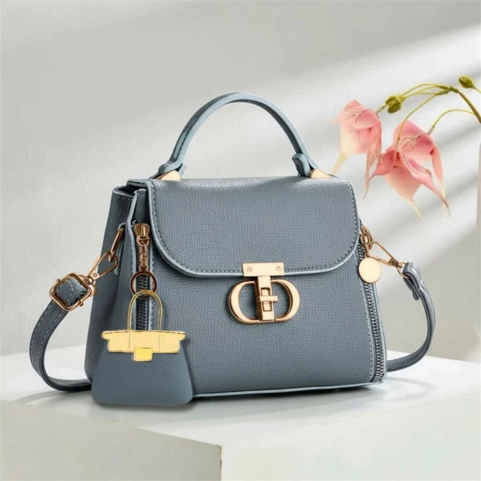 New Style Cross Body Bags for Girls with Keychain