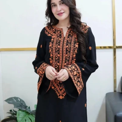 Taar Kashi - Dress