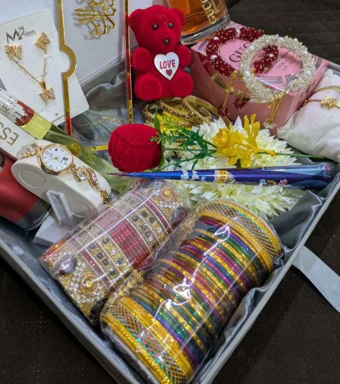 Susral Eiddi Box 20 in One - Watch