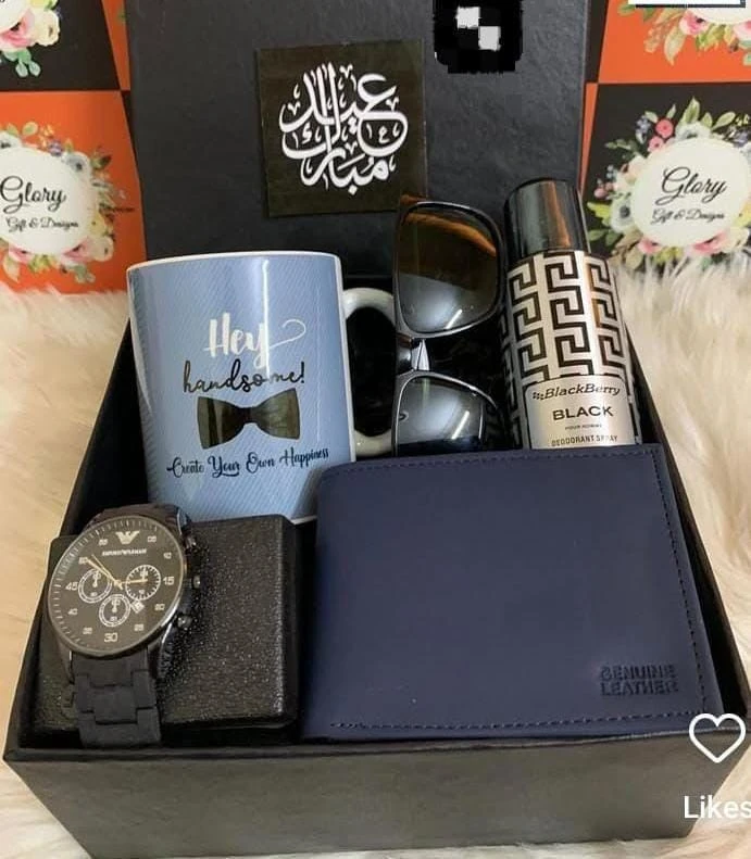 Susral Eiddi Box 20 in One - Watch