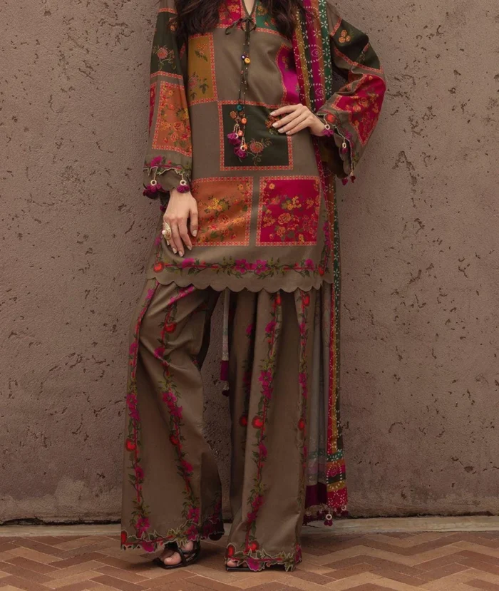 Aneela's Printed Lawn 3-Piece Suit